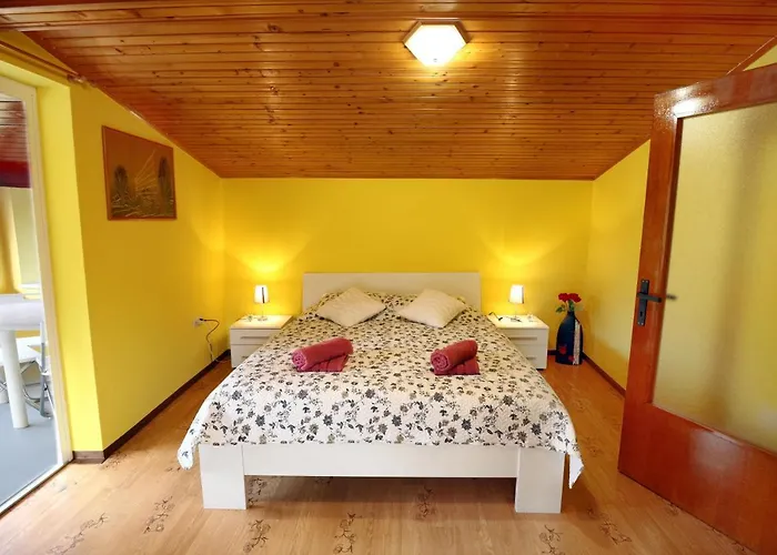 Parenzana Haven Hideaway Star 別荘 イゾラ